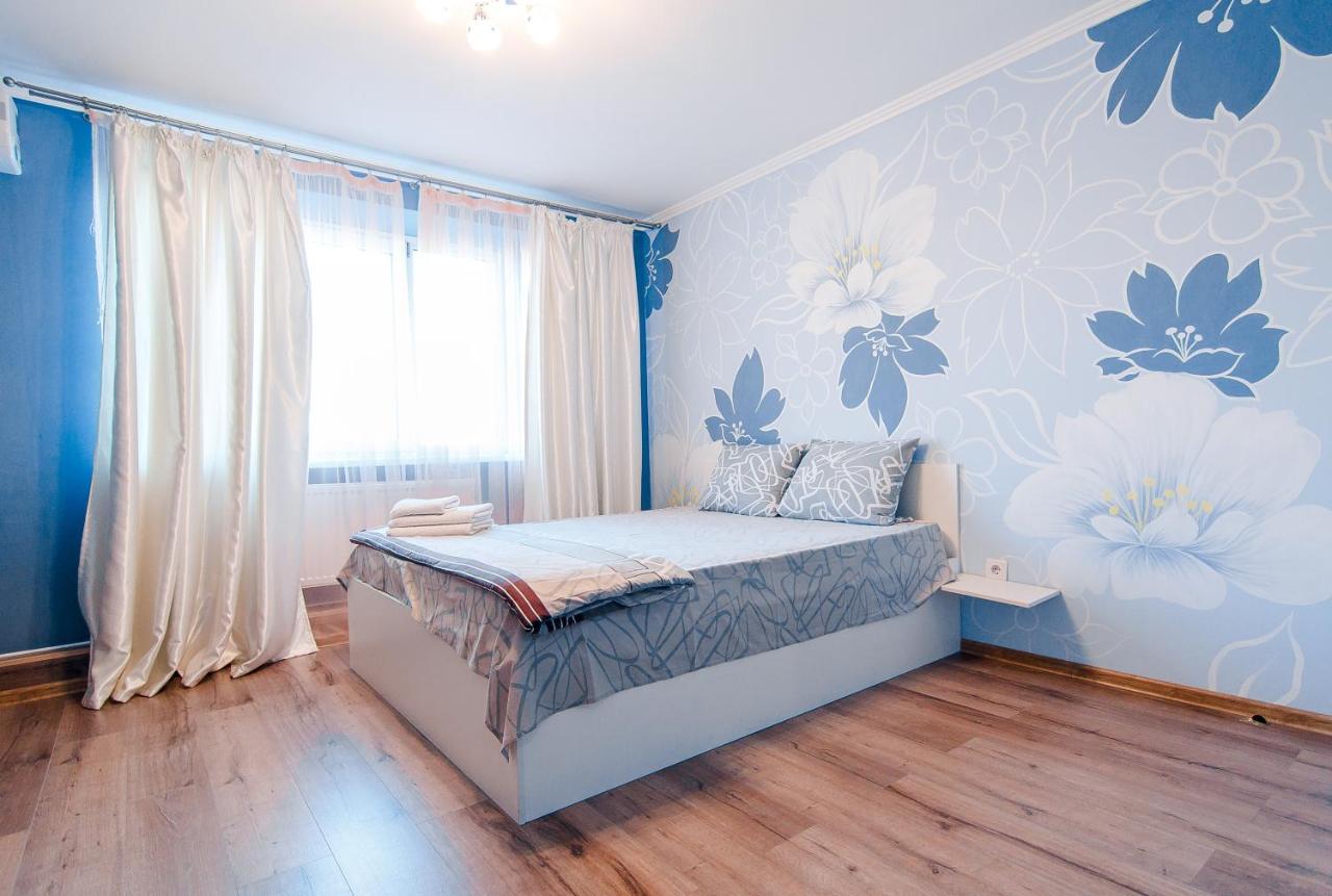 Rest Time Apartments Odessa Exterior photo
