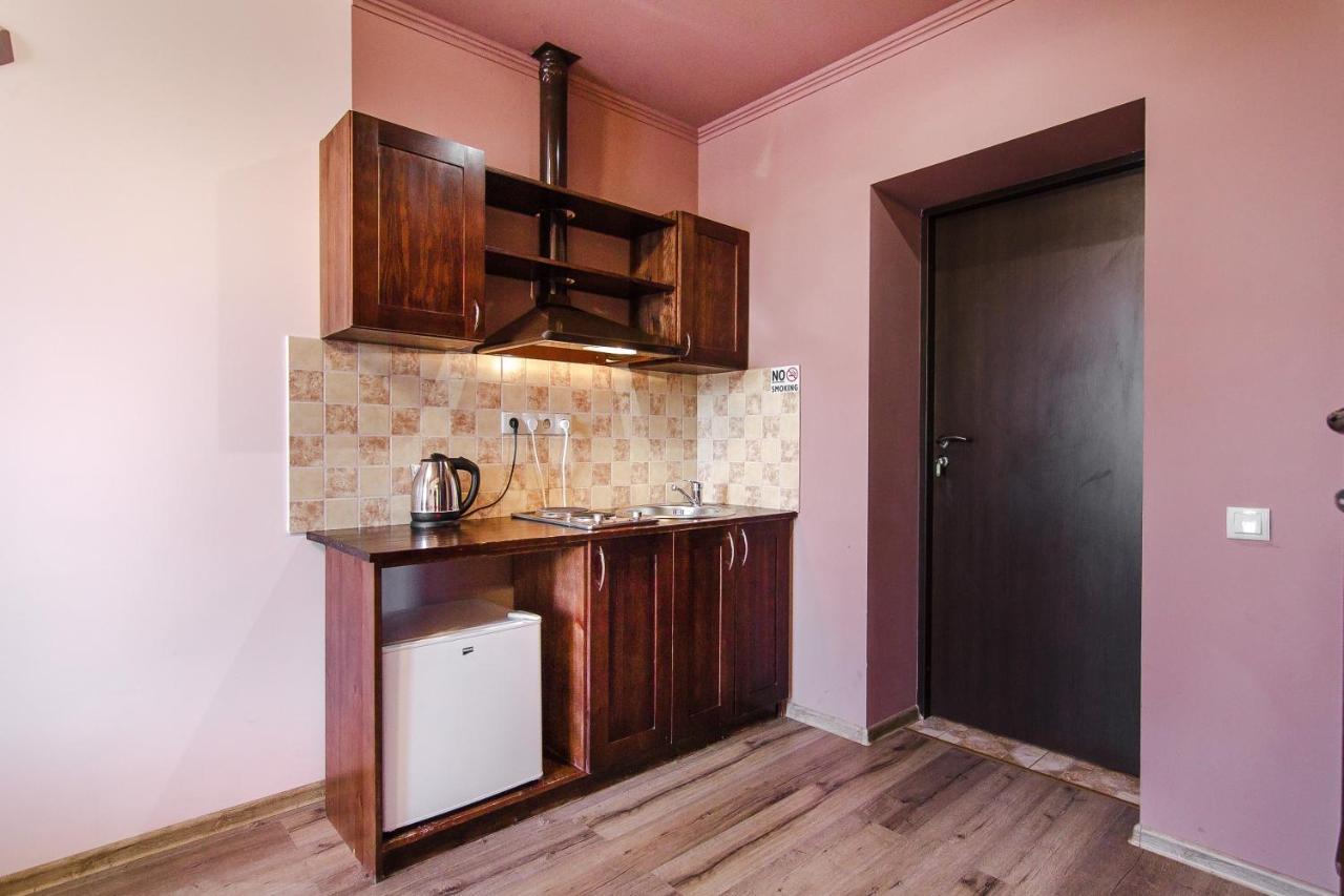 Rest Time Apartments Odessa Exterior photo